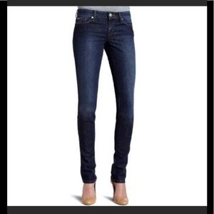 Joe’s Jeans Chelsea skinny fit, dark wash, sz 28